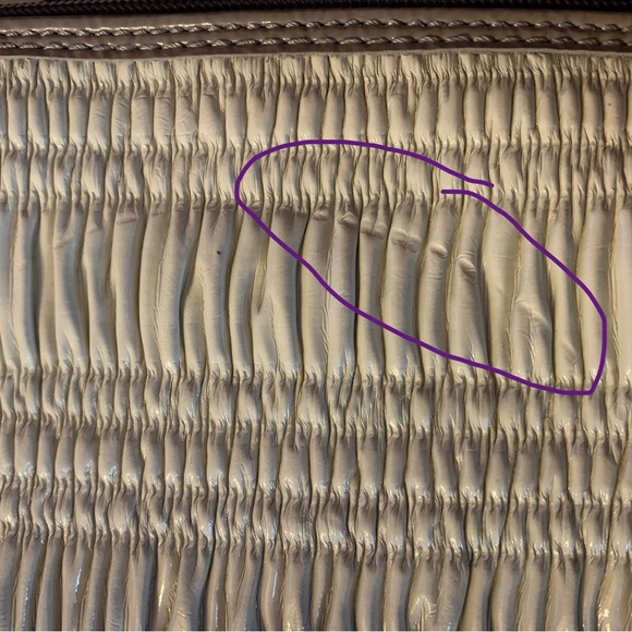 Unique Ombré Nine West Clutch - Picture 7 of 7